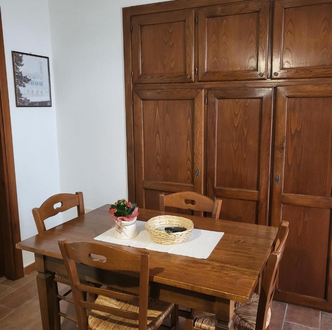 Agriturismo Casalta グッビオ エクステリア 写真