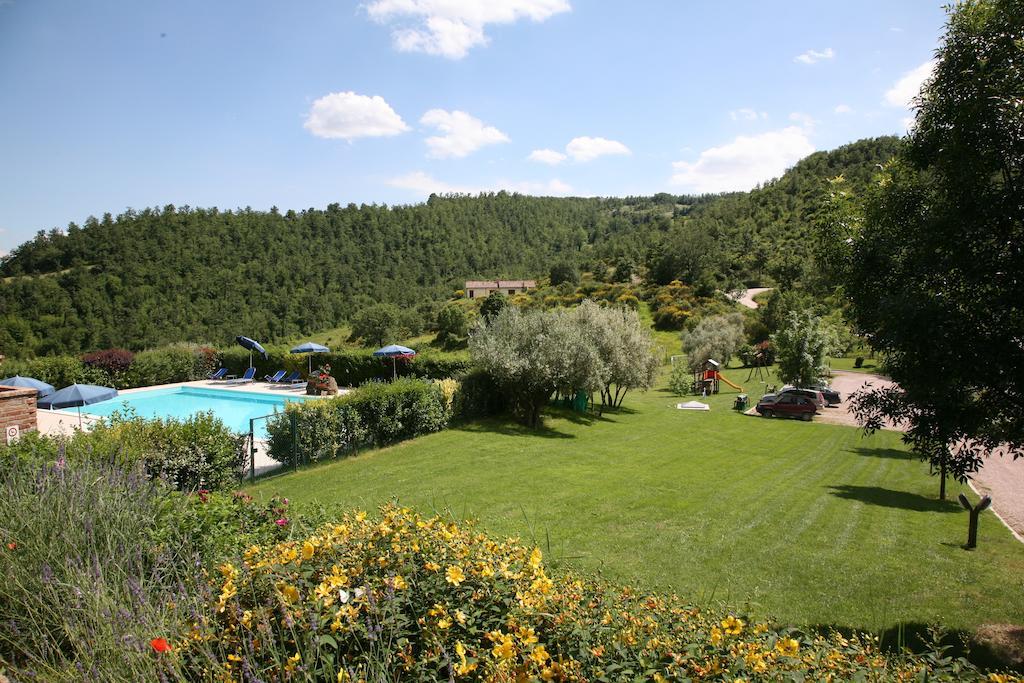 Agriturismo Casalta グッビオ エクステリア 写真